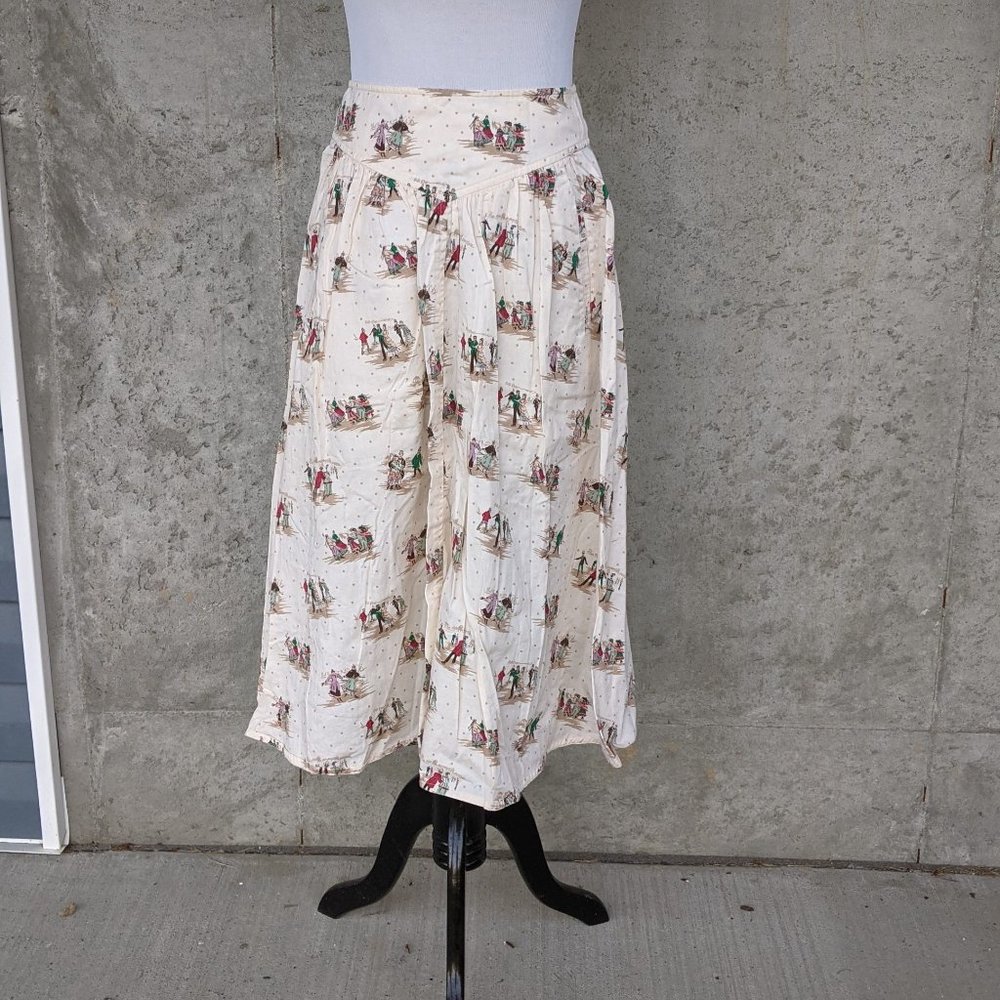 VINTAGE Liz Sport Petites Victorian Winter Ice Skating Skirt, Size 8 Petite